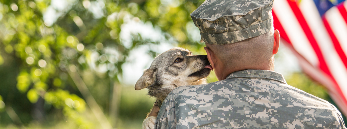 SERVICEMAN AND MILITARY DOG